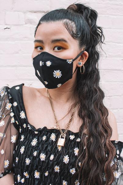 Zero Waste Daisy Blitz Face Mask
